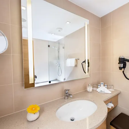 Hotel Aja Fuerstenhaus Am Achensee 4*