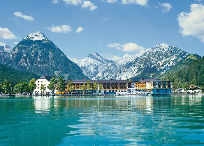 Aja Fuerstenhaus Am Achensee Отель Пертизау