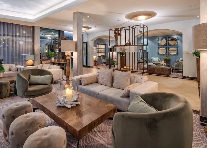 Aja Fuerstenhaus Am Achensee Пертизау